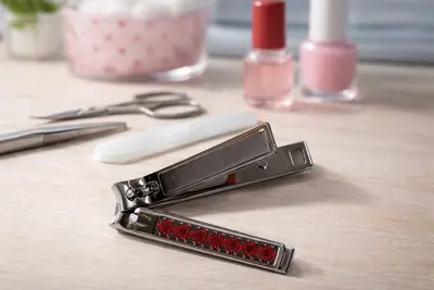 Elegant Metal Nail Clipper Small Size 6 cm